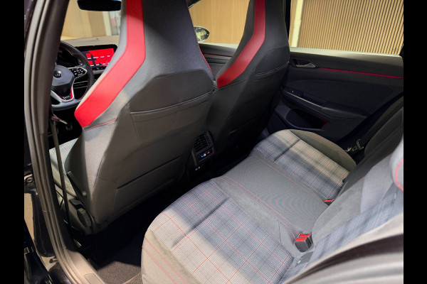 Volkswagen Golf 2.0 TSI GTI |Pano|Matrix|Blindspot|Camera|