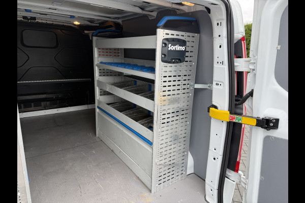 Ford Transit Custom 2.0 TDCI / L2H1 / 1e EIG. / SORTIMO INRICHTING / TREKHAAK / CRUISE / 3-ZITS / 2800 KG AHG
