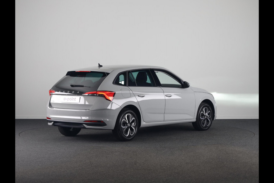 Škoda SCALA Edition 1.0 TSI 115pk DSG-7 | Stoel- en stuurverwarming | Travel Assist | Draadloos laden | 16 inch lichtmetalen velgen |
