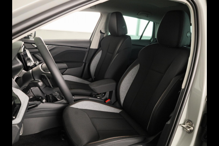 Škoda SCALA Edition 1.0 TSI 115pk DSG-7 | Stoel- en stuurverwarming | Travel Assist | Draadloos laden | 16 inch lichtmetalen velgen |
