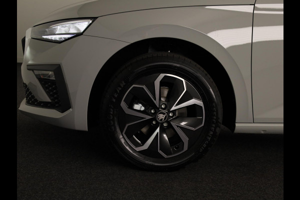 Škoda SCALA Edition 1.0 TSI 115pk DSG-7 | Stoel- en stuurverwarming | Travel Assist | Draadloos laden | 16 inch lichtmetalen velgen |
