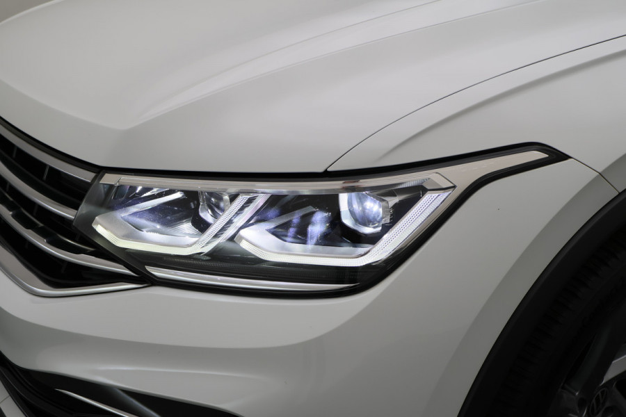 Volkswagen Tiguan 1.5 TSI R-Line Business+ Camera, Apple Carplay, Keyless, IQ Light, ACC, 19"