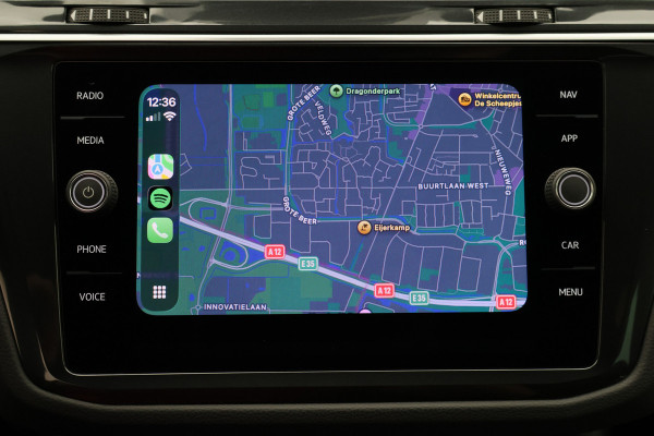 Volkswagen Tiguan 1.5 TSI R-Line Business+ Camera, Apple Carplay, Keyless, IQ Light, ACC, 19"