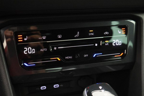 Volkswagen Tiguan 1.5 TSI R-Line Business+ Camera, Apple Carplay, Keyless, IQ Light, ACC, 19"