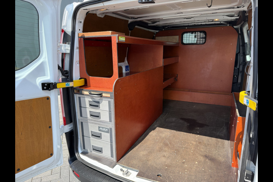 Ford Transit Custom 2.0 TDCI / L1H1 / 1e EIG. / 40.176 KM! / TREKHAAK / IMPERIAAL / INRICHTING / AIRCO / 3-ZITS