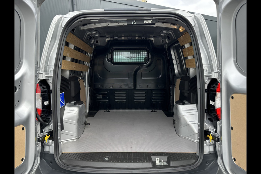 Ford Transit Courier 1.5 TDCI / 1e EIGENAAR / 21.248 KM ! / AIRCO / STOELVERWARMING / PDC / NAVIGATIE / CARPLAY