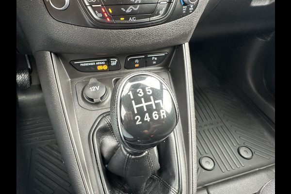 Ford Transit Courier 1.5 TDCI / 1e EIGENAAR / 21.248 KM ! / AIRCO / STOELVERWARMING / PDC / NAVIGATIE / CARPLAY