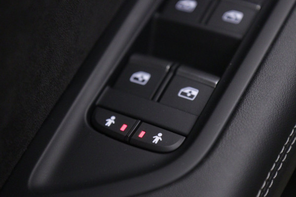Audi Q5 55 TFSI e quattro 3X S-LINE ANO/CARPLAY/SFEER/ACC/KEYLESS/VOL