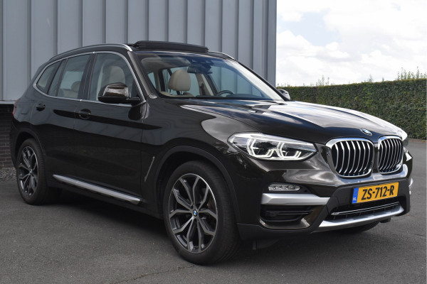 BMW X3 xDrive20i High Executive | Pano | Trekhaak | Leder | Stoelverwarming