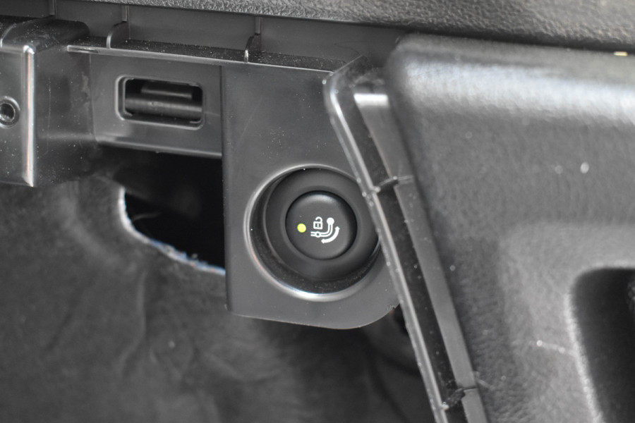 BMW X3 xDrive20i High Executive | Pano | Trekhaak | Leder | Stoelverwarming