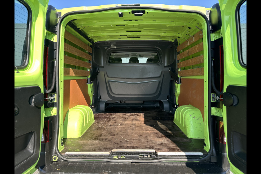 Renault Trafic 1.6 dCi / L2H1 / 1e EIG. / DUBBELE CABINE / 2x SCHUIFDEUR / TREKHAAK / AIRCO / CRUISE / DUBBELE CABINE