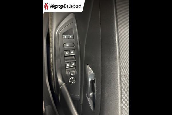 Peugeot 308 1.6 Plug-in Hybrid 180 GT-line/pano/navi/memory/apple/camera/boeken