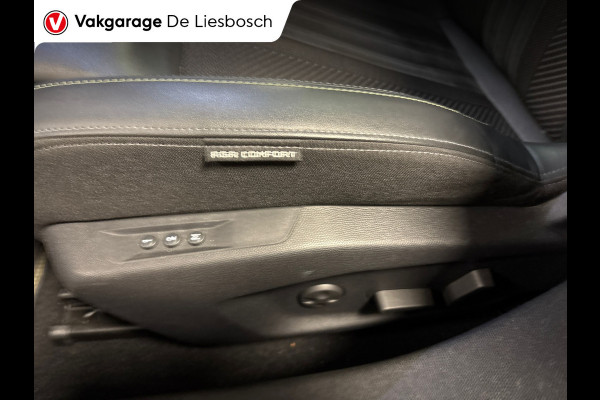 Peugeot 308 1.6 Plug-in Hybrid 180 GT-line/pano/navi/memory/apple/camera/boeken