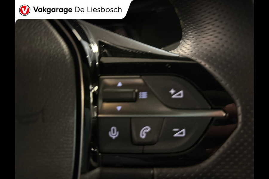 Peugeot 308 1.6 Plug-in Hybrid 180 GT-line/pano/navi/memory/apple/camera/boeken