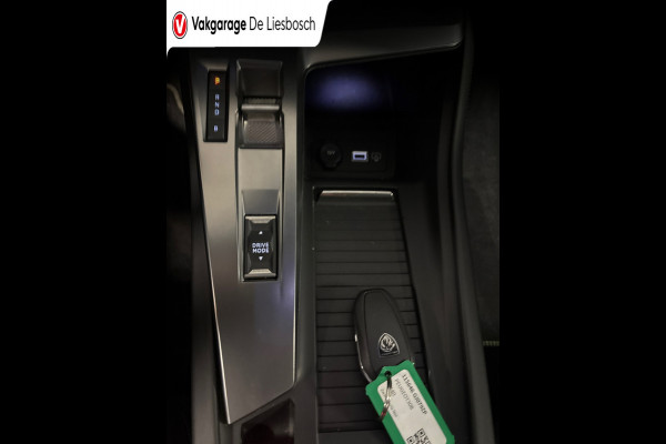 Peugeot 308 1.6 Plug-in Hybrid 180 GT-line/pano/navi/memory/apple/camera/boeken