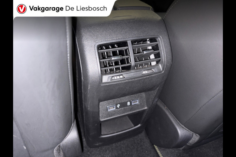 Peugeot 308 1.6 Plug-in Hybrid 180 GT-line/pano/navi/memory/apple/camera/boeken