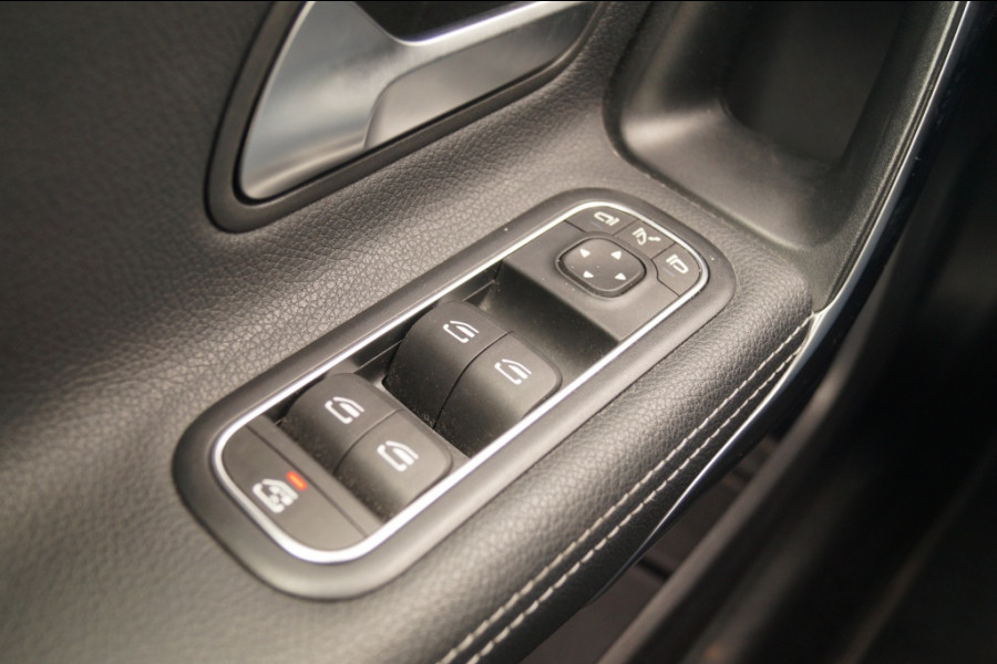 Mercedes-Benz A-Klasse 180 Automaat Business Solution Luxury -LEER-ECC-PDC-