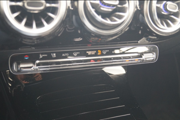Mercedes-Benz A-Klasse 180 Automaat Business Solution Luxury -LEER-ECC-PDC-