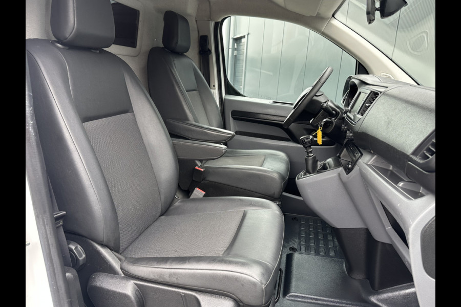 Peugeot Expert 2.0 BlueHDI 123 PK / L2H1 / 1e EIG. / IMPERIAAL / TREKHAAK / AIRCO / CRUISE / CARPLAY