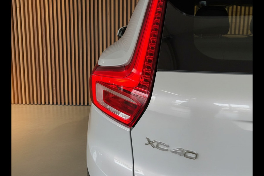 Volvo XC40 1.5 T3 Momentum | Leder | Elektr. Trekhaak | BLISS