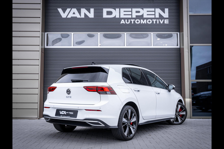 Volkswagen Golf 8 1.4 eHybrid GTE - Pano l Camera l Carplay