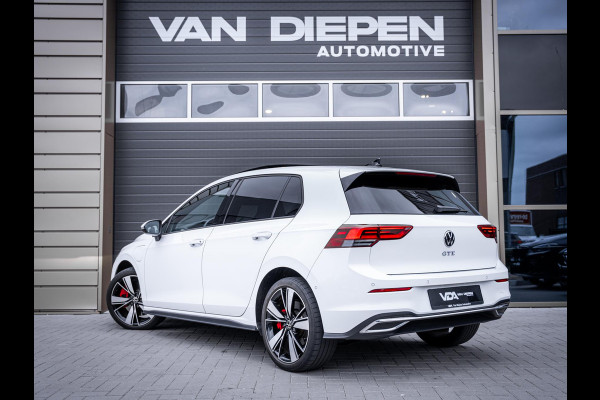 Volkswagen Golf 8 1.4 eHybrid GTE - Pano l Camera l Carplay