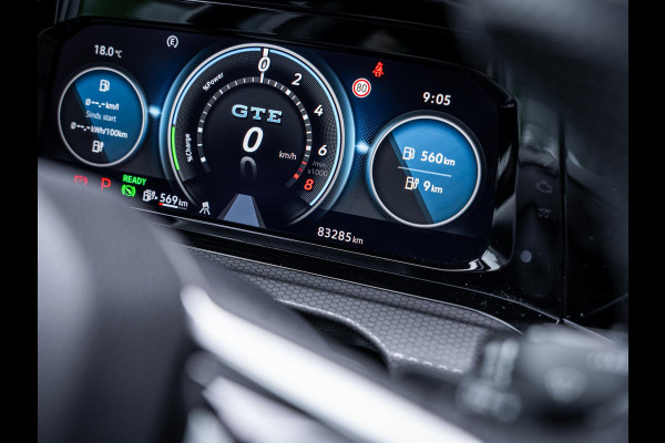 Volkswagen Golf 8 1.4 eHybrid GTE - Pano l Camera l Carplay