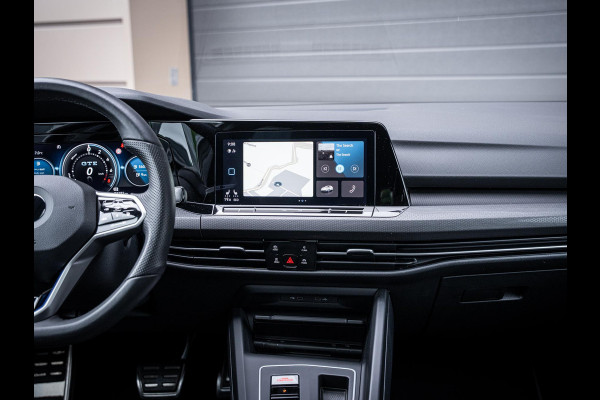 Volkswagen Golf 8 1.4 eHybrid GTE - Pano l Camera l Carplay
