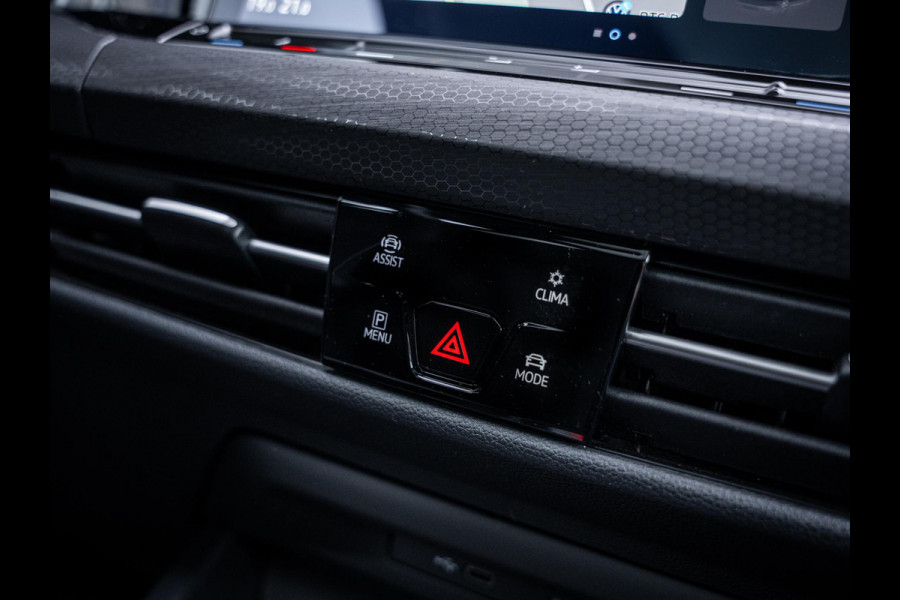 Volkswagen Golf 8 1.4 eHybrid GTE - Pano l Camera l Carplay