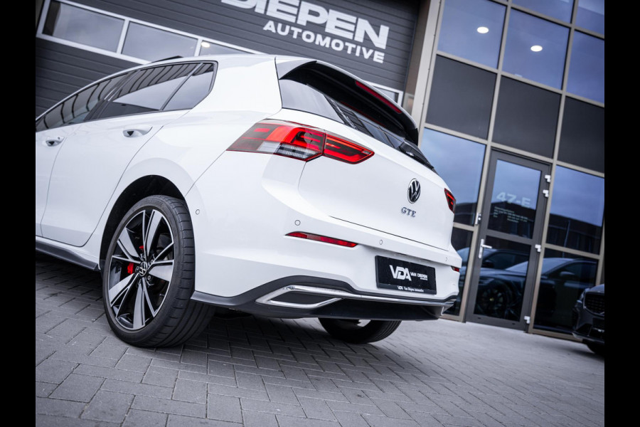 Volkswagen Golf 8 1.4 eHybrid GTE - Pano l Camera l Carplay