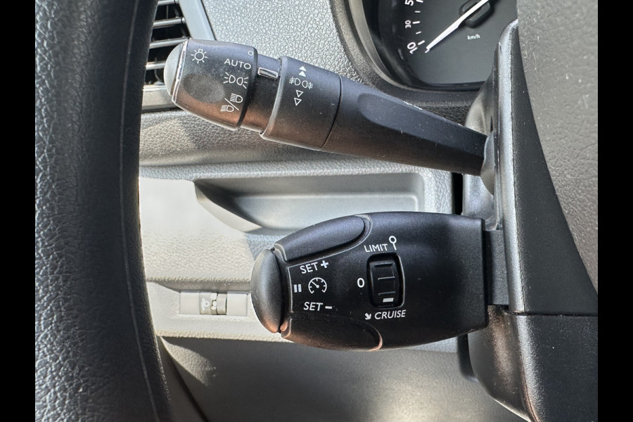 Peugeot Expert 1.5 BlueHDI 120 PK URBAN / L1H1 / 1e EIG. / SORTIMO / CAMERA / BLIND SPOT / TREKHAAK / ECC / CRUISE / 17 INCH LM