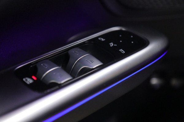 Mercedes-Benz C-Klasse 300 E AMG Line / PANO/HUD/360CAM/CARPLAY/MEM/ACC/BOMVOL