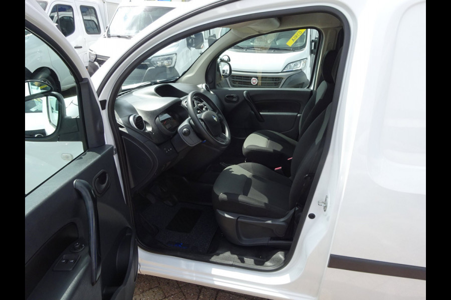 Renault Kangoo 1.5 DCI AIRCO NAVIGATIE CRUISE CONTROL SCHUIFDEUR