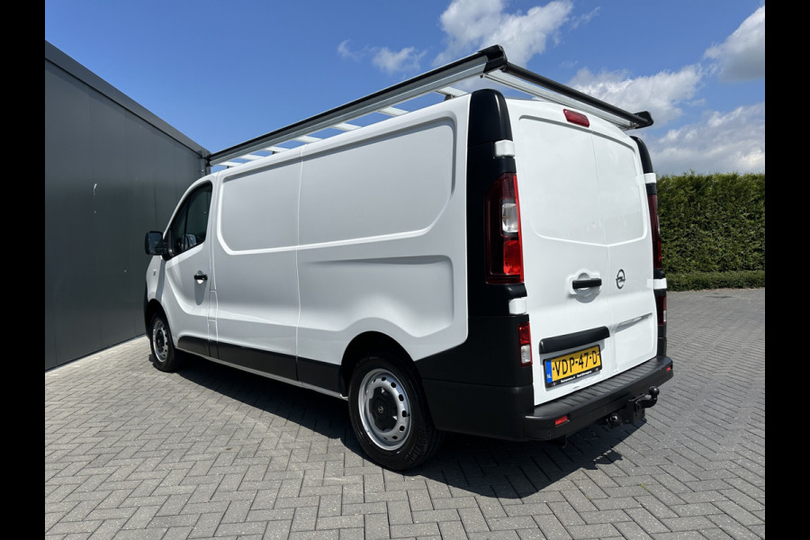 Opel Vivaro 1.6 CDTI 122 PK E6 / L2H1 / IMPERIAAL / TREKHAAK / 3 ZITS / AIRCO / NAVI / CRUISE