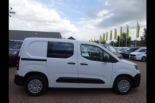 Peugeot Partner 1.2 PureTech Pro BENZINE AIRCO NAVI CRUISE CONTROL PDC SCHUIFDEUR