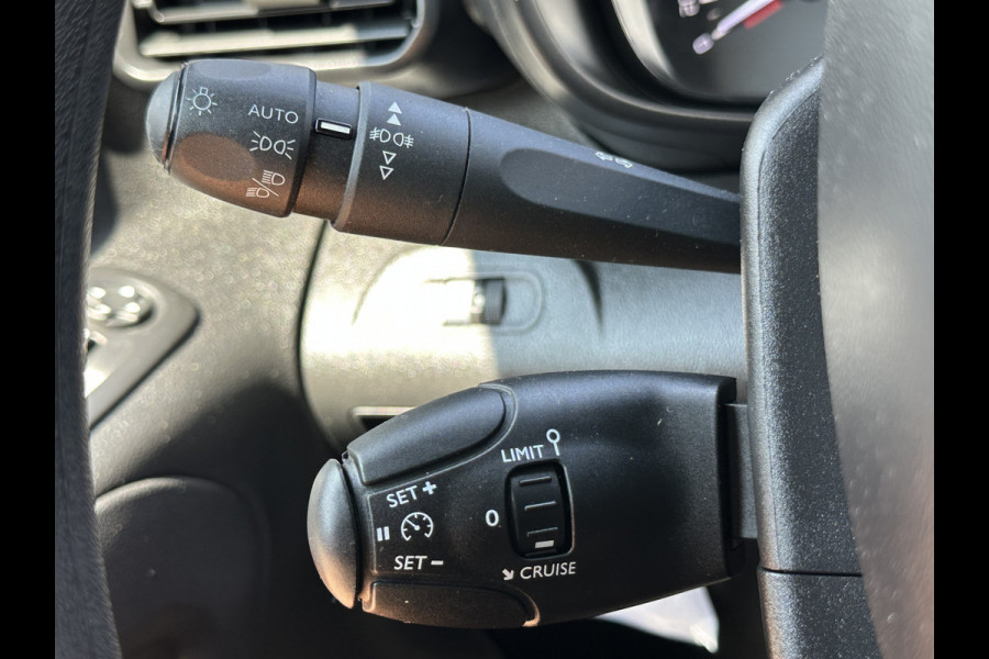 Citroën Berlingo 1.5 BlueHDI 102 PK E6 / L1H1 / 1e EIG. / TREKHAAK / PERMANENT REAR VIEUW / BLIND SPOT / ALUCA INRICHTING / AIRCO / CRUISE