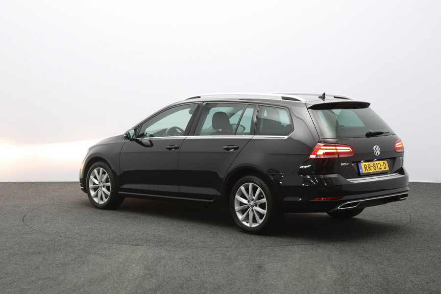 Volkswagen Golf Variant 1.0 TSI 110 PK Automaat Highline, Leder, Carplay, Climate Control, Adap. Cruise Control, Camera