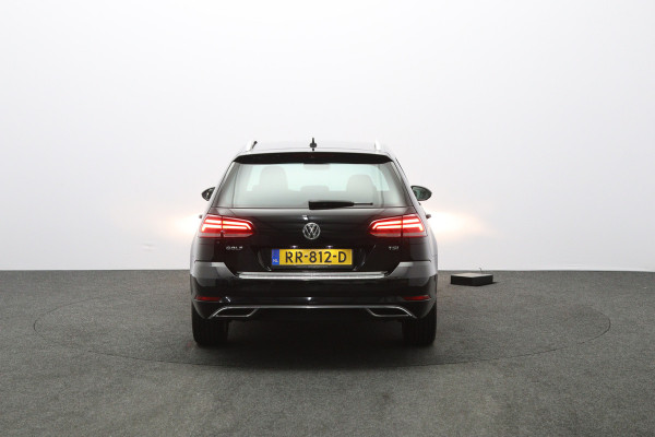 Volkswagen Golf Variant 1.0 TSI 110 PK Automaat Highline, Leder, Carplay, Climate Control, Adap. Cruise Control, Camera