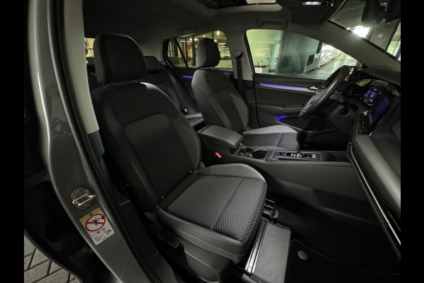 Volkswagen Golf 1.0 eTSI Life Pano|ACC|Lane|Sfeer|Stoelverwarming|Stuurverwarming