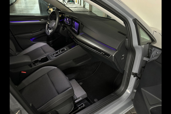 Volkswagen Golf 1.0 eTSI Life Pano|ACC|Lane|Sfeer|Stoelverwarming|Stuurverwarming