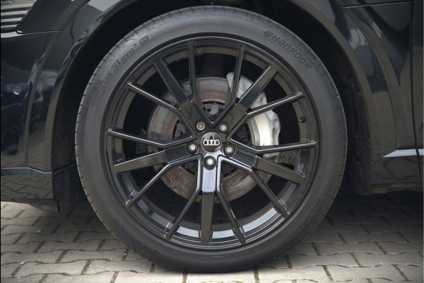 Audi e-tron e-tron 50 quattro Launch edition Black 71 kWh | Black Edition | Panoramadak | Memory Seat | Luchtvering | Adaptive Cruise Control | Keyless | Matrix LED | Trekhaak | Stoelverwarming | NAP |