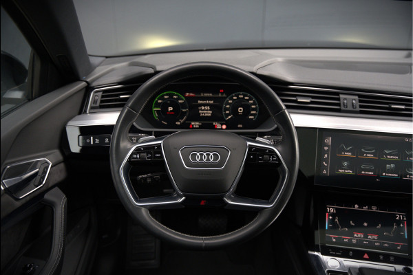 Audi e-tron e-tron 50 quattro Launch edition Black 71 kWh | Black Edition | Panoramadak | Memory Seat | Luchtvering | Adaptive Cruise Control | Keyless | Matrix LED | Trekhaak | Stoelverwarming | NAP |