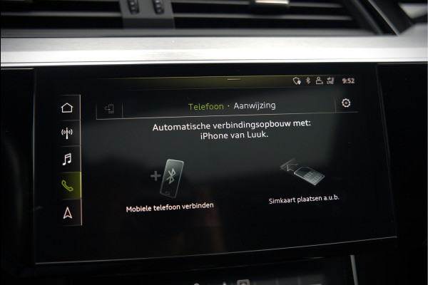 Audi e-tron e-tron 50 quattro Launch edition Black 71 kWh | Black Edition | Panoramadak | Memory Seat | Luchtvering | Adaptive Cruise Control | Keyless | Matrix LED | Trekhaak | Stoelverwarming | NAP |