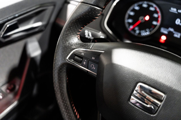 Seat Ibiza 1.0 TSI FR DSG LED NAVI CAMERA CARPLAY