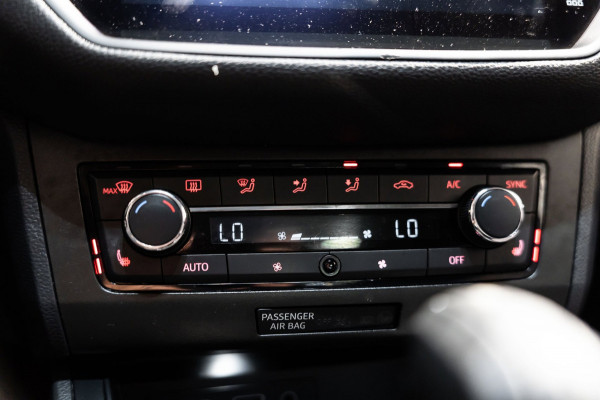 Seat Ibiza 1.0 TSI FR DSG LED NAVI CAMERA CARPLAY