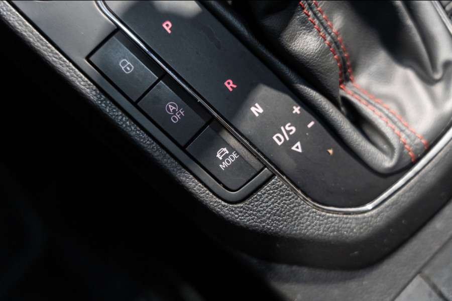 Seat Ibiza 1.0 TSI FR DSG LED NAVI CAMERA CARPLAY
