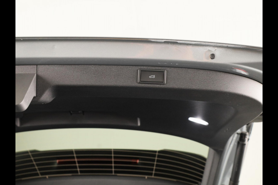 Škoda Elroq 85 Sportline | elektr. achterklep | Matrix LED | Travel Assist | Stuur - en stoelverwarming |