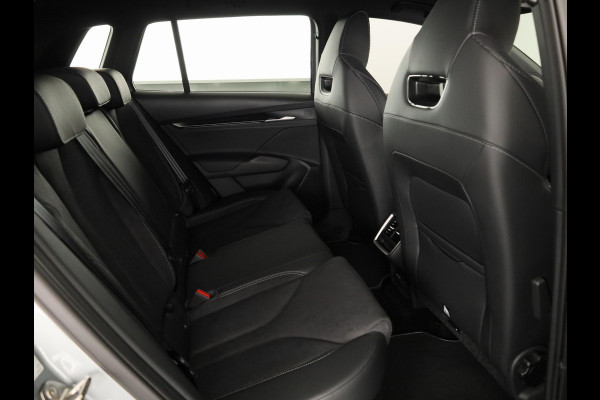 Škoda Elroq 85 Sportline | elektr. achterklep | Matrix LED | Travel Assist | Stuur - en stoelverwarming |