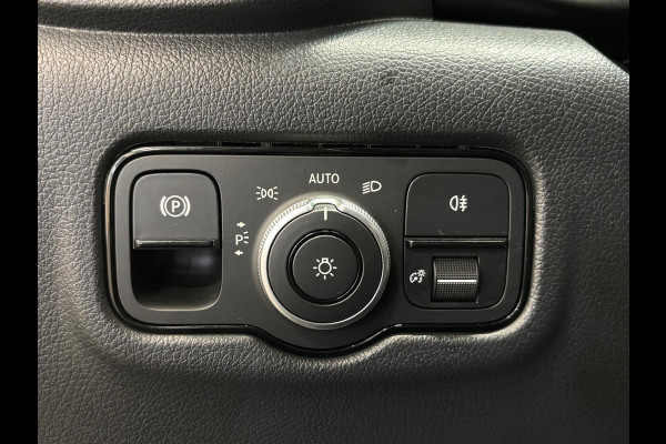 Mercedes-Benz Vito 114 CDI L2 Select Dubbele Cabine Automaat Achterklep Airco Apple Carplay/Android Auto Trekhaak Navigatie