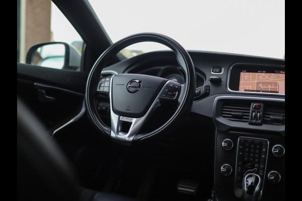 Volvo V40 2.0 D3 R-Design | BTW | Stoelverw. | Camera | Full-LED | Navi